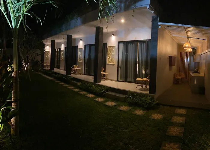Queen's Seminyak